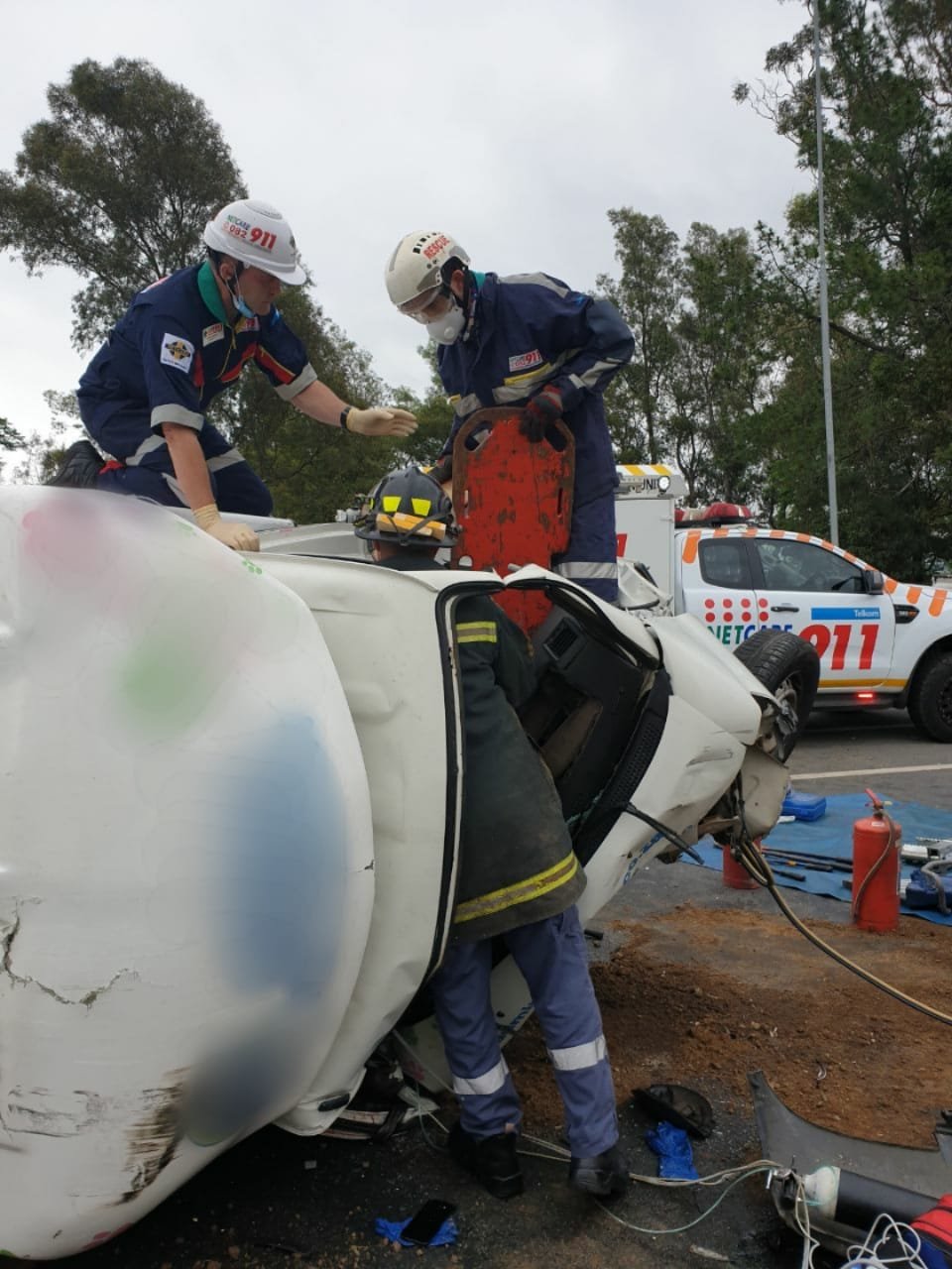 Three injured in Fourways crash