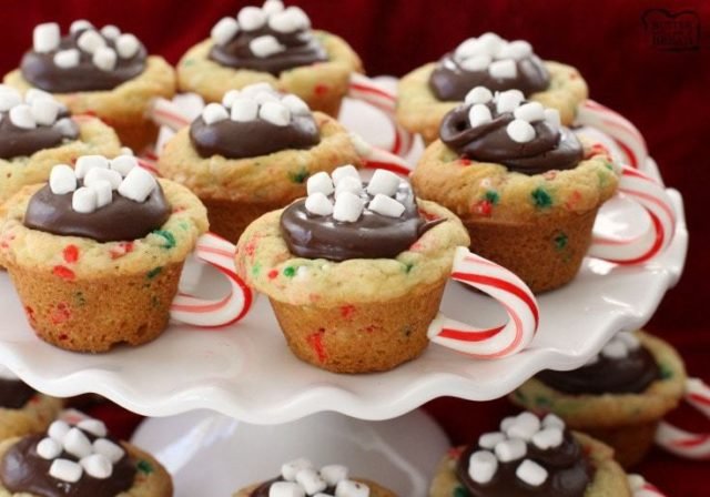 Christmas mini-muffins