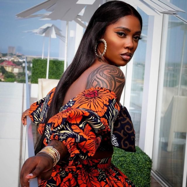 Tiwa Savage (3) Tiwa Savage on The Zane Lowe Show