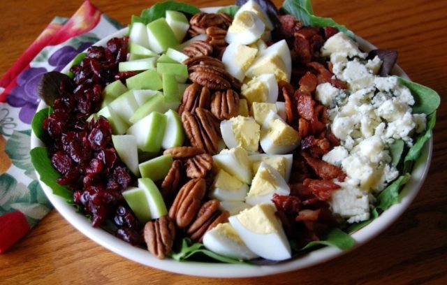 HARVEST COBB SALAD