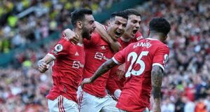 Manchester United 3 - 2 Norwich