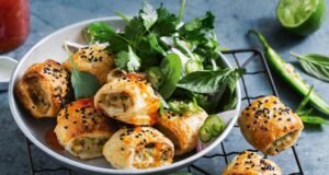 Green curry chicken sausage rolls recipe