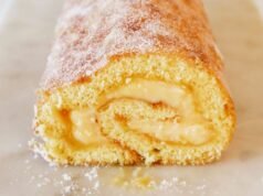 Lemon custard Swiss roll recipe