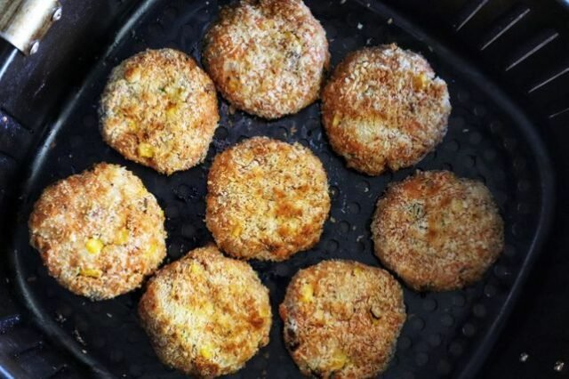 Air fryer salmon fish cakes recipe