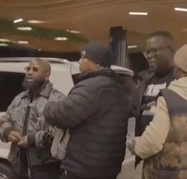 Cassper Nyovest snubs drunk Sol Phenduka in viral video