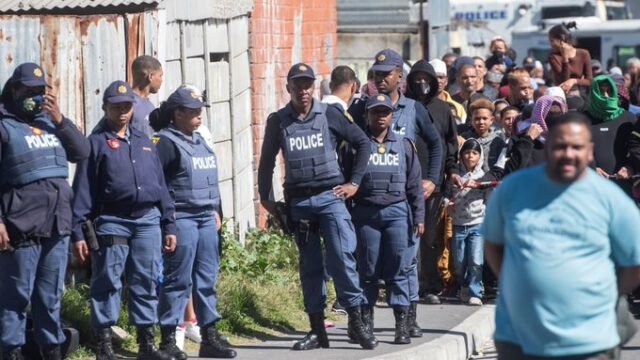 Man arrested for allegedly raping 9-year-old girl in Hanover Park2 Man arrested for allegedly raping 9-year-old girl in Hanover Park