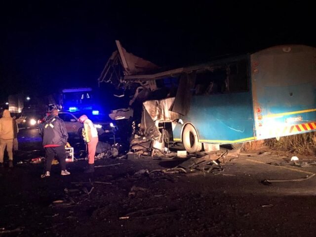 12 EFF members killed in vehicle collision near Vryheid4 12 EFF members killed in vehicle collision near Vryheid
