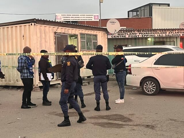 4 killed and 3 others injured at Mfuleni taxi rank in Cape Town2 4 killed and 3 others injured at Mfuleni taxi rank in Cape Town