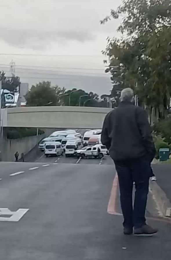 City of Cape Town boosts police in Somerset West as taxi association tensions simmer