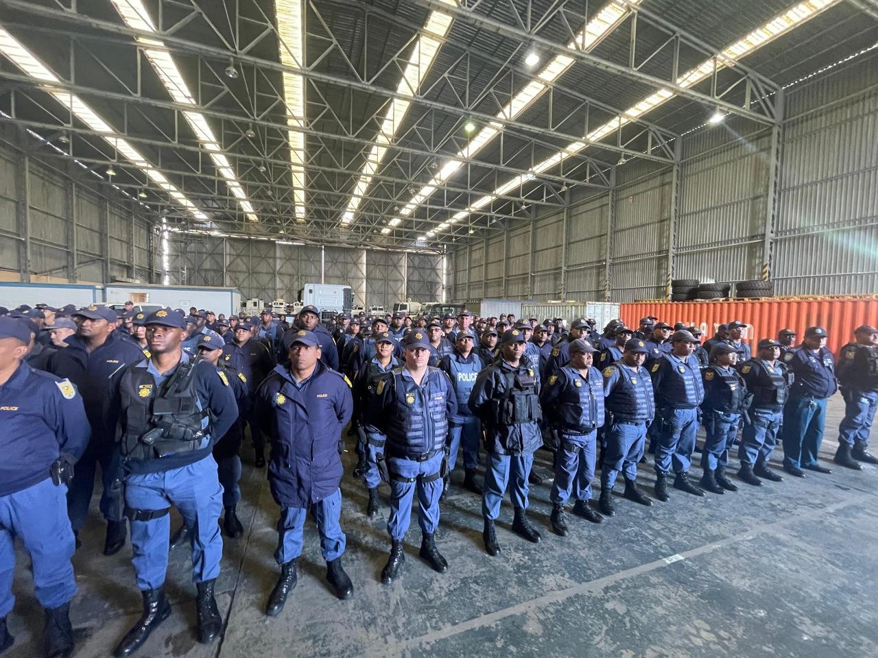 metro police officers