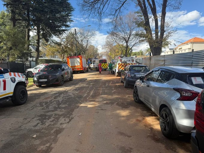 Joburg construction site wall collapse
