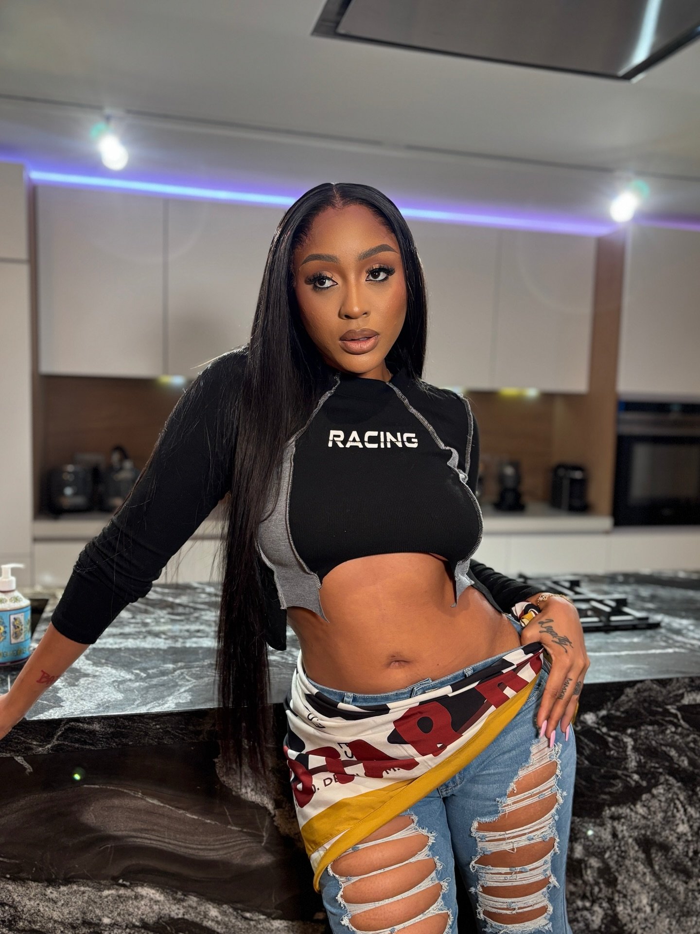 Nadia Nakai slams