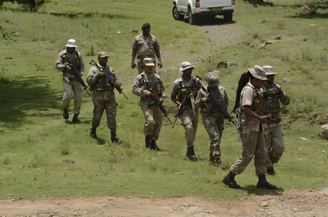 SANDF troops