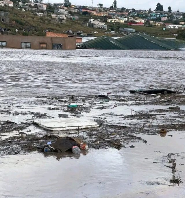 Seven killed in Eastern Cape floods