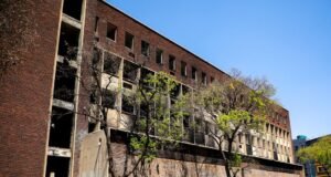 Usindiso building fire