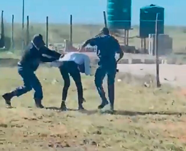 excessive force by police after pupils arrested for violent school protests