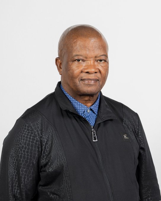 Bantu Holomisa