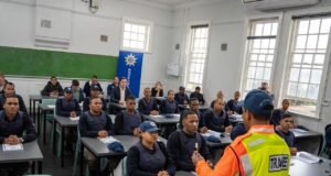 City of Cape Town officers for 'neighbourhood policing'
