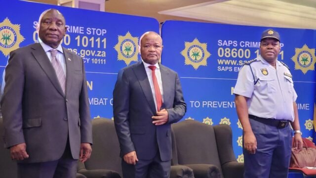 Cyril Ramaphosa and Senzo Mchunu