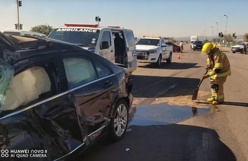 Disabled driver rescued from Mercedes-Benz crash, where he was trapped in Pretoria