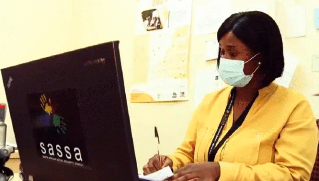 Sassa employee1 Sassa employee