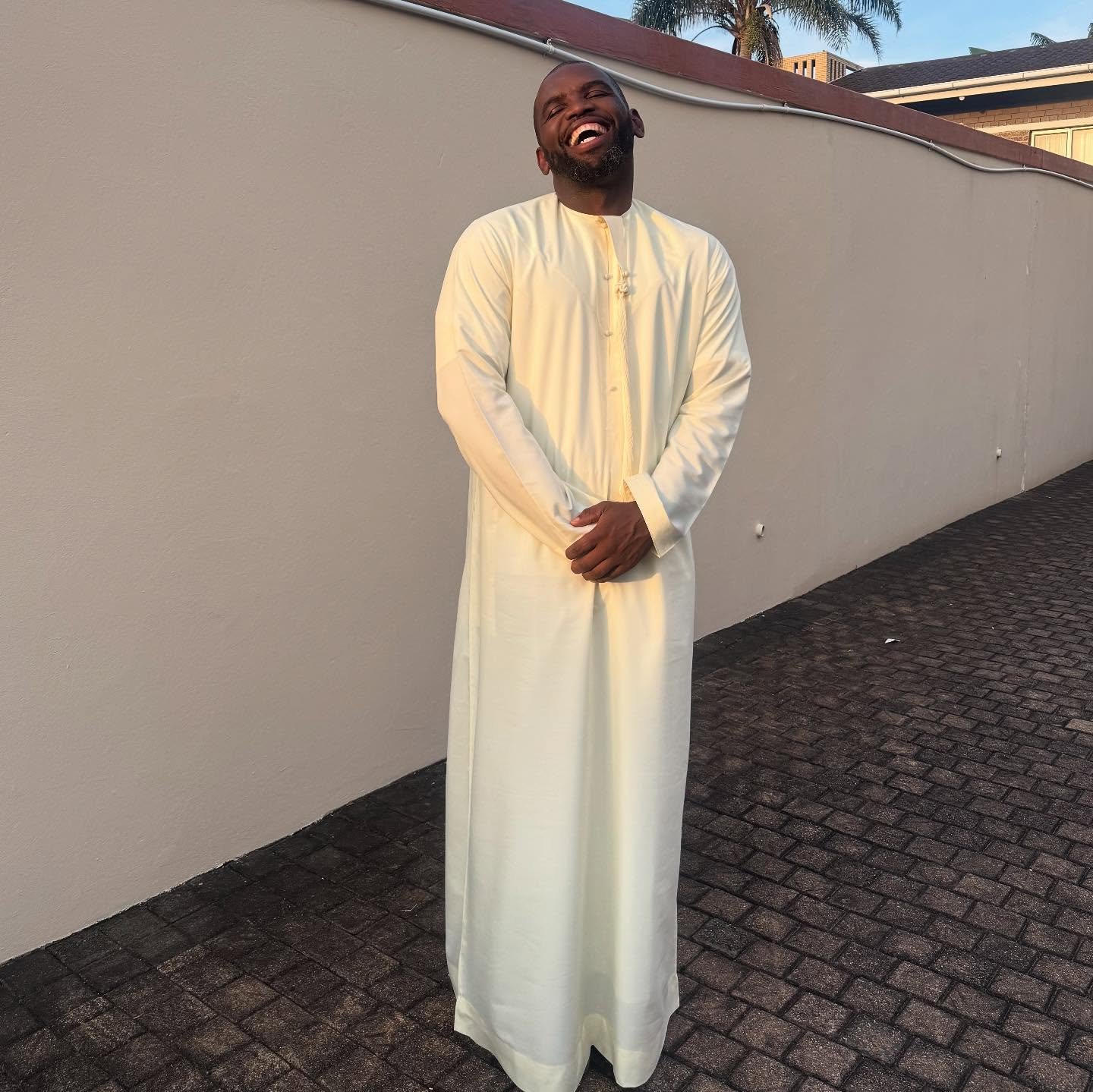 Siv Ngesi defends