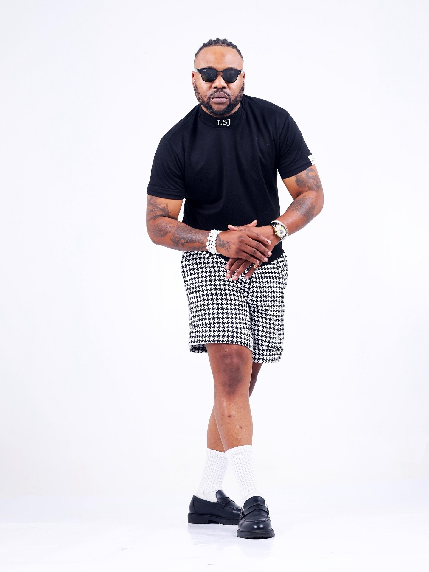 Sizwe Alakine (Reason)