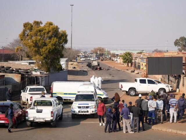 Thokoza cash-in-transit van bombing3 Thokoza cash-in-transit van bombing