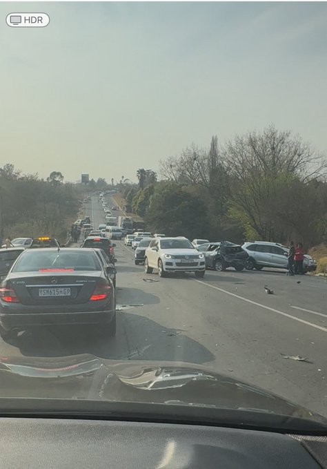 7 injured in 18-vehicle crash near Cradlestone