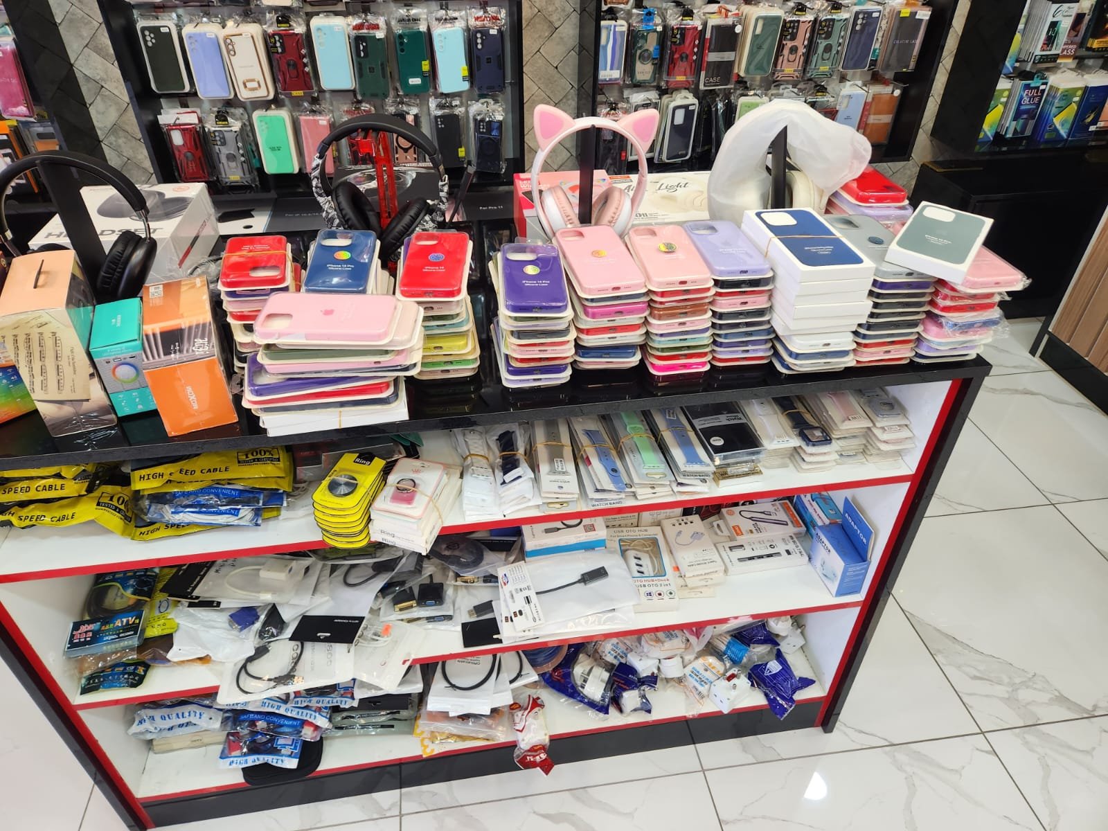 Counterfeit Louis Vuitton bags and belts seized in R67 million illicit-goods raid