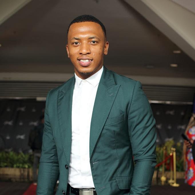Gospel star Dumi Mkokstad