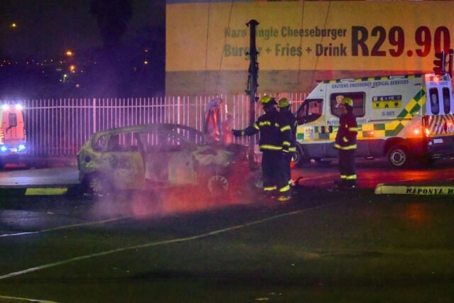 Maponya Mall violence4 Maponya Mall violence