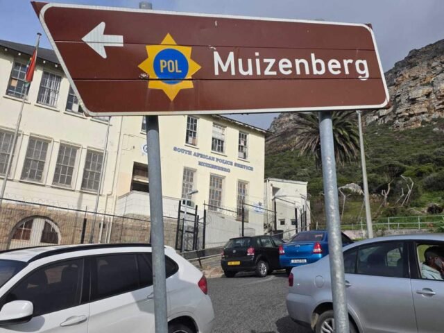 Muizenberg police Muizenberg police