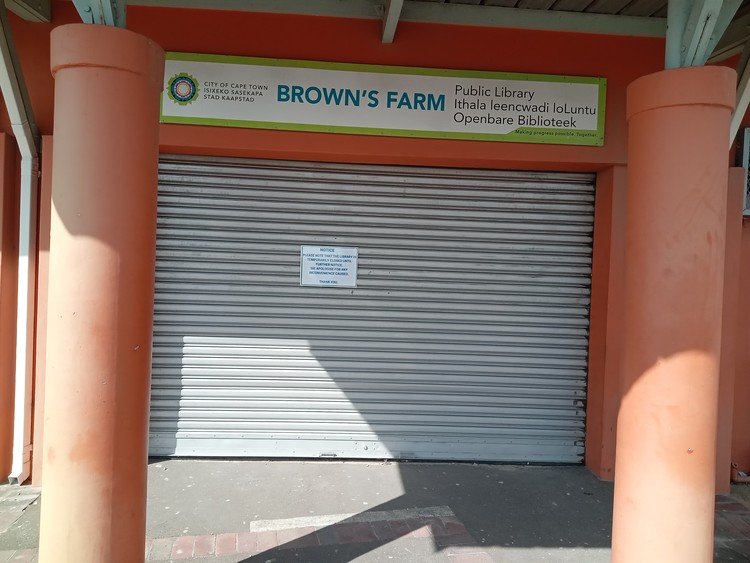 Browns Farm library