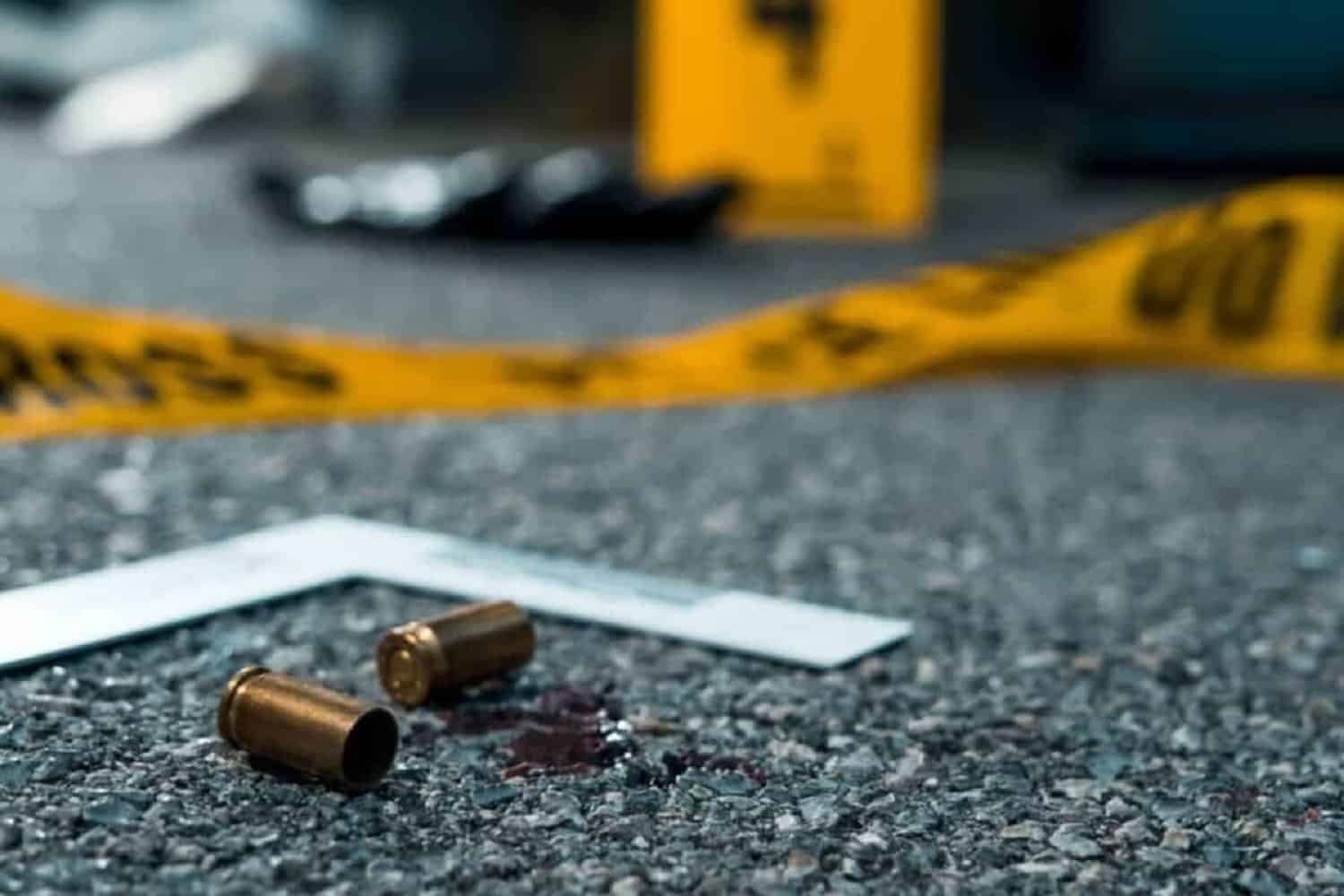 detectives shot dead