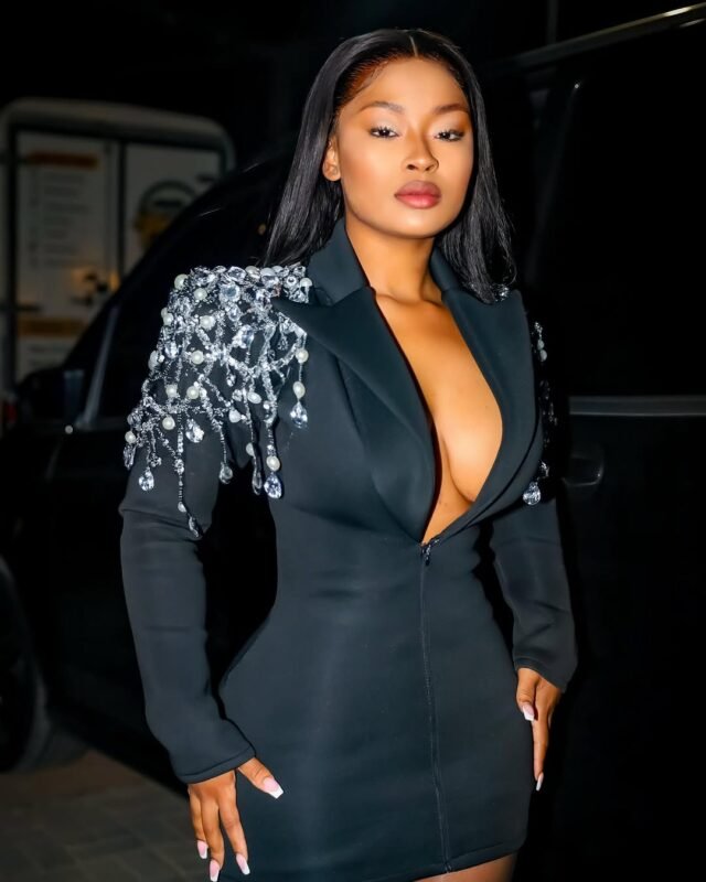 Cyan Boujee3 Cyan Boujee