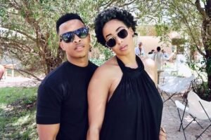 Oros Mampofu and his wife